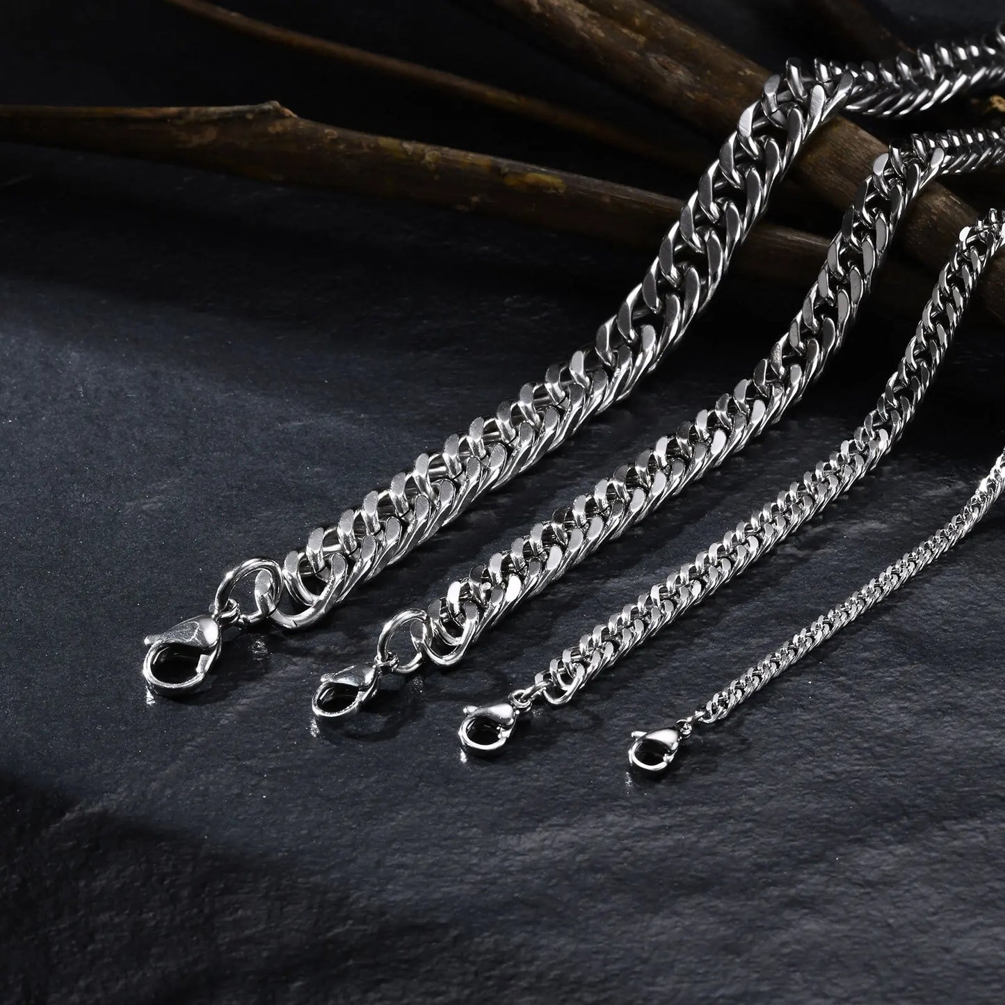 HydroX AquaSteel™ Cuban Chain